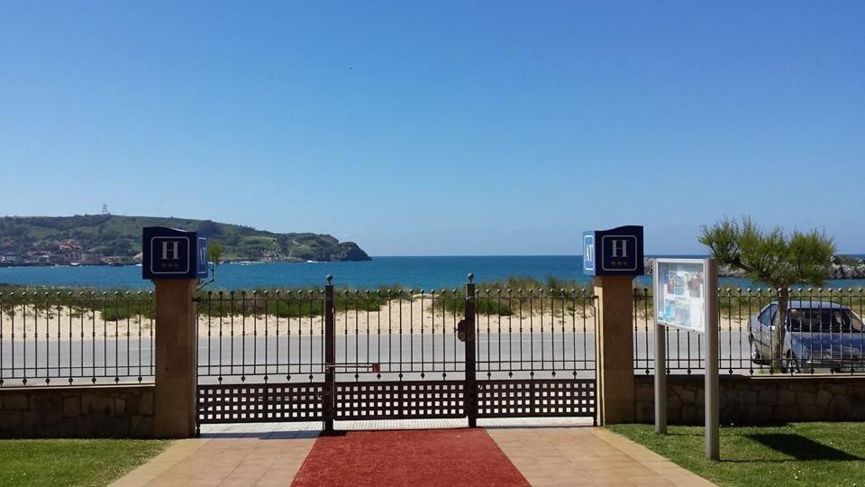 Apartamentos Maritimo Ris Con Garaje Ноха Екстер'єр фото