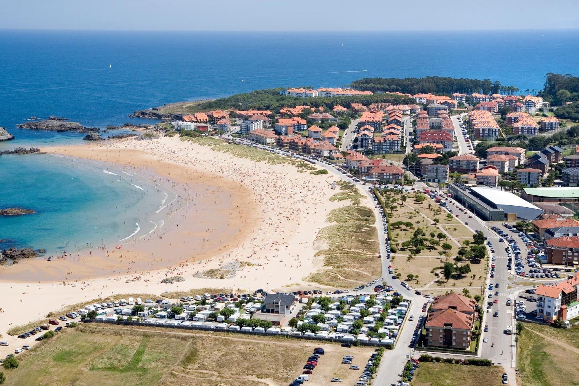 Apartamentos Maritimo Ris Con Garaje Ноха Екстер'єр фото